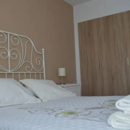 Apartamento Turistico Faro De Luno San Vicente De La Barquera Exterior photo