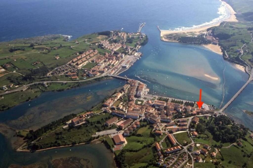 Turistico Faro De Luno San Vicente De La Barquera