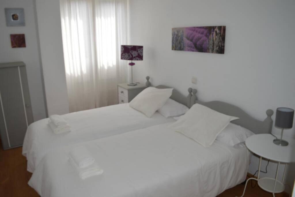 Turistico Faro De Luno Apartment